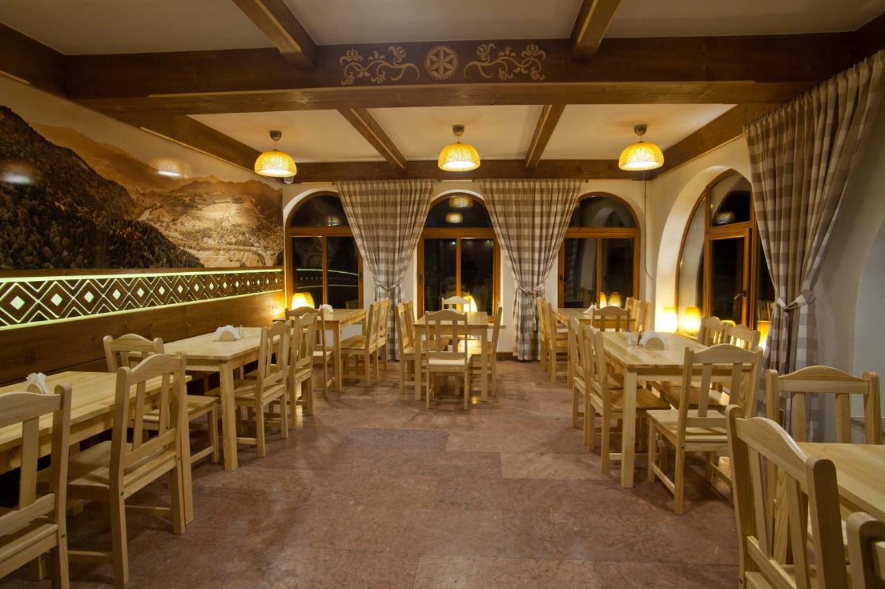 Schronisko Pttk Orlica Hotell Szczawnica Exteriör bild